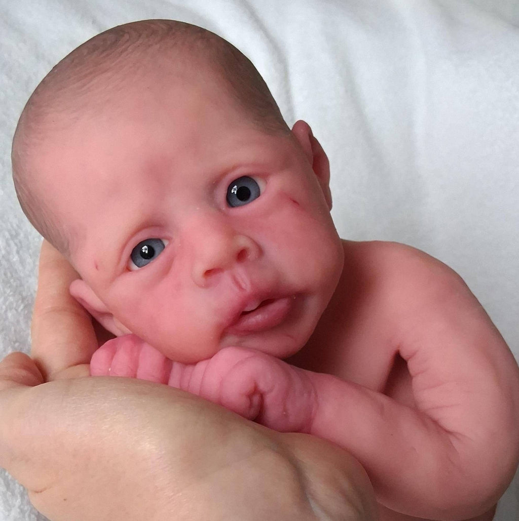Silikon-Skulptur Vollkörper Baby "Miguelle"