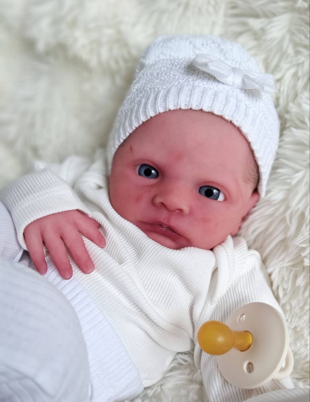 Silikon-Skulptur Cuddle Baby "Hannerl"