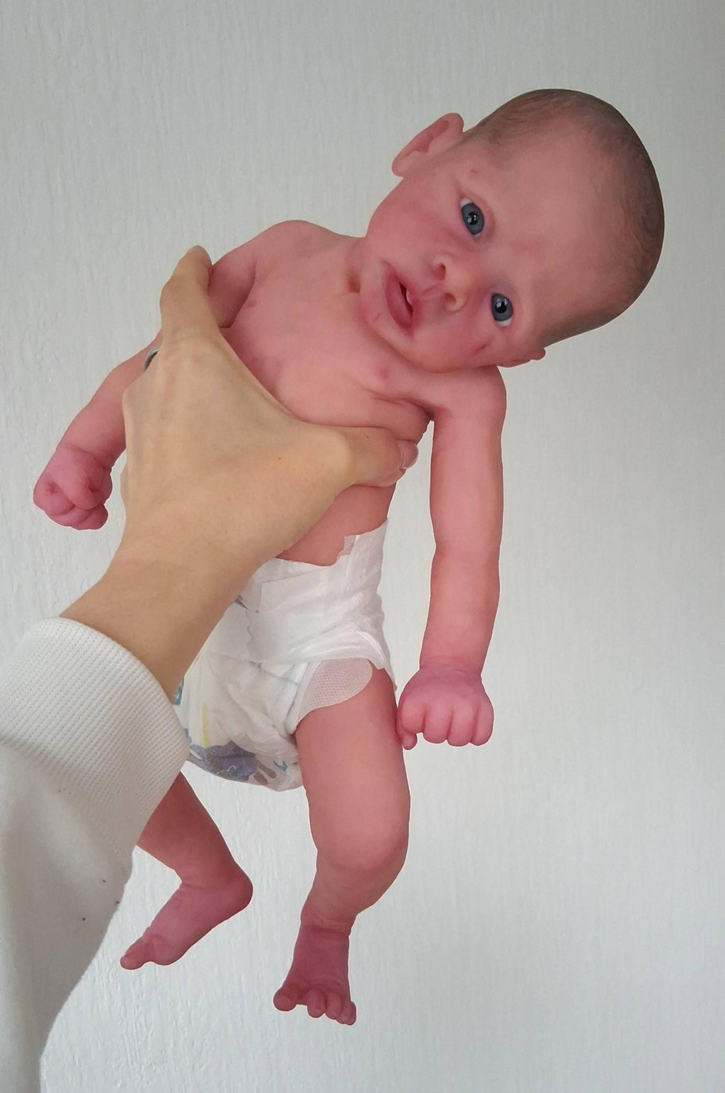 Silikon-Skulptur Vollkörper Baby "Miguelle"