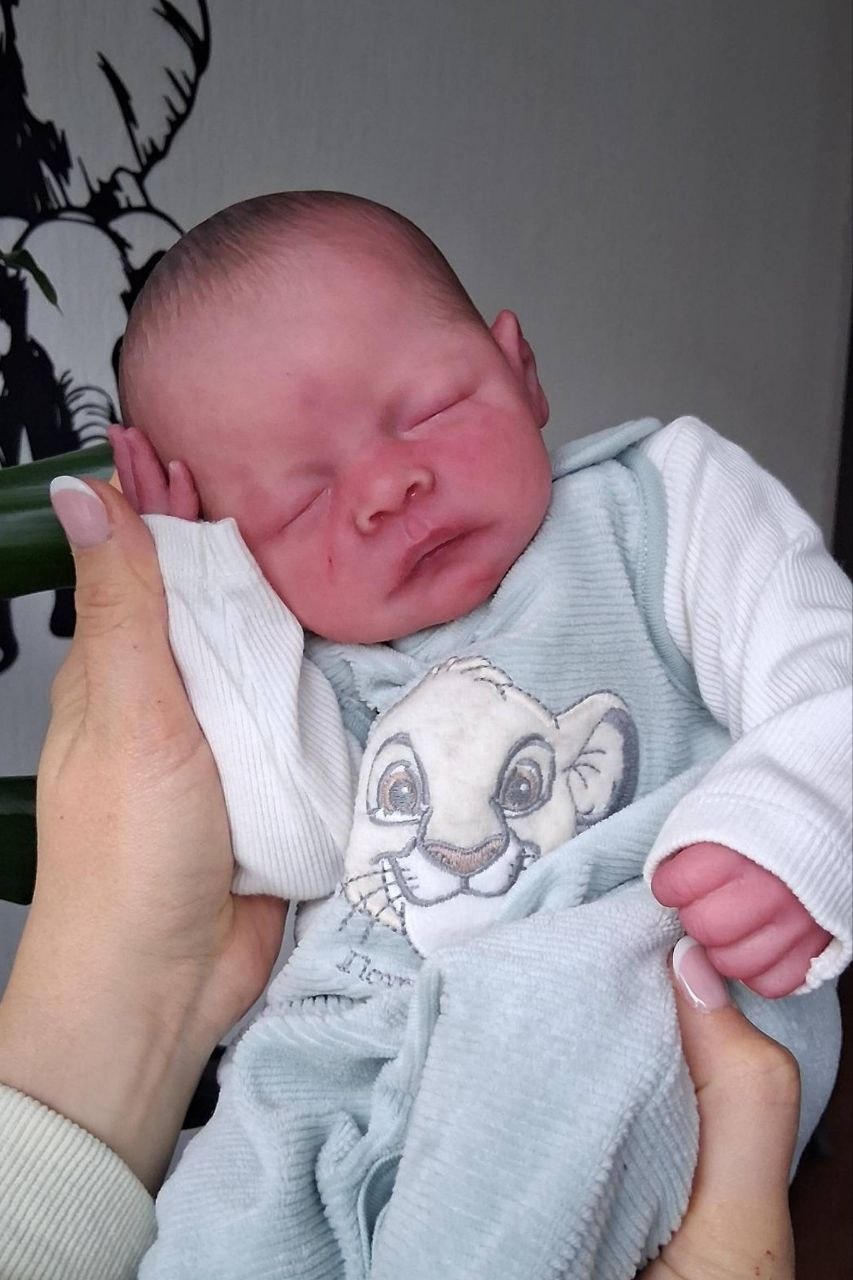Silikon-Skulptur Cuddle Baby "Toni"