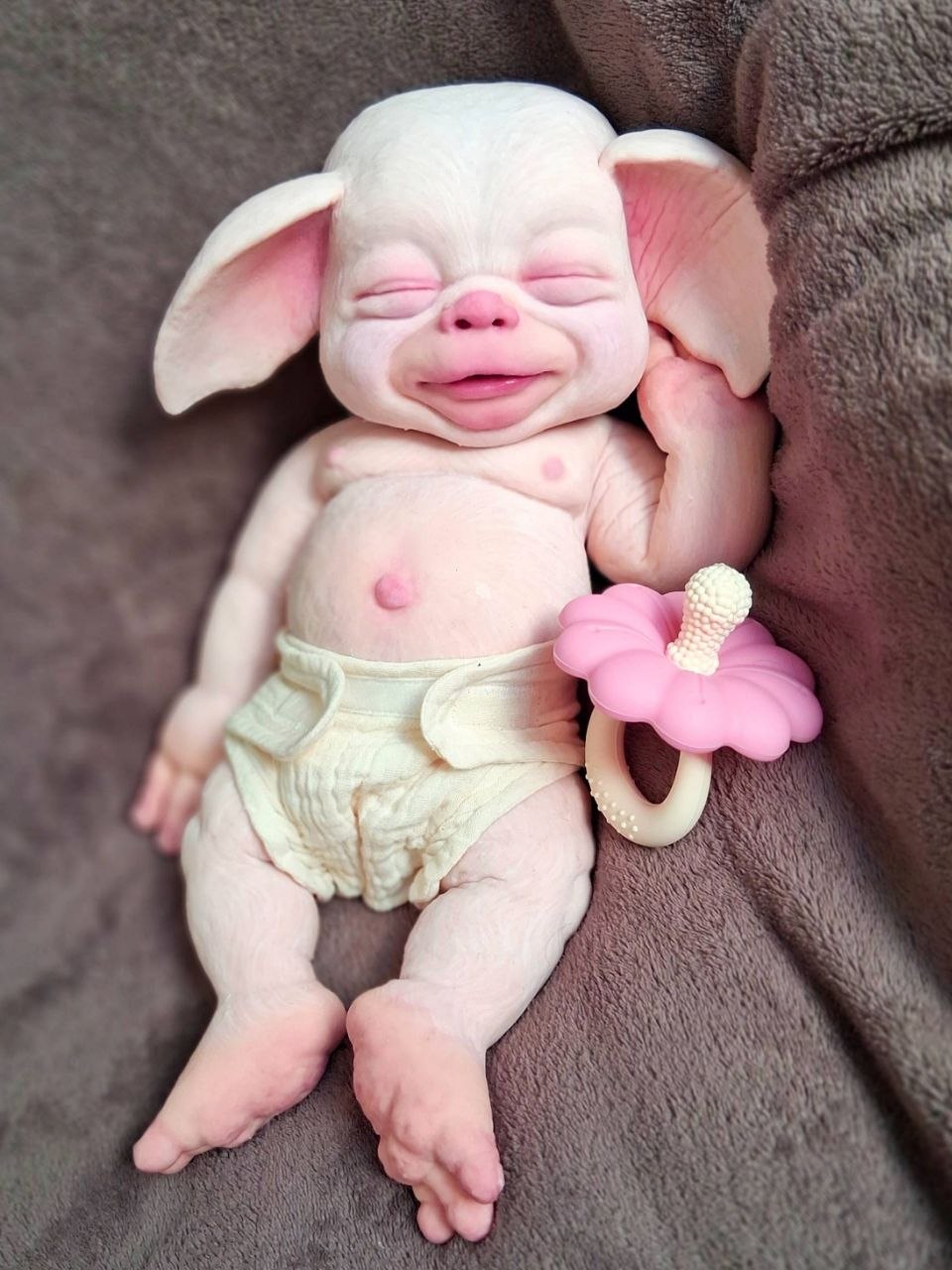 Silikon-Skulptur Fantasy Baby "Miora"