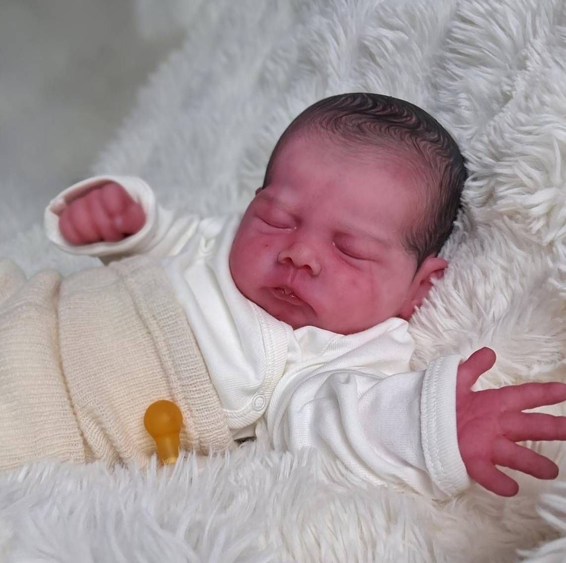 Silikon-Skulptur Cuddle Baby "Irma"