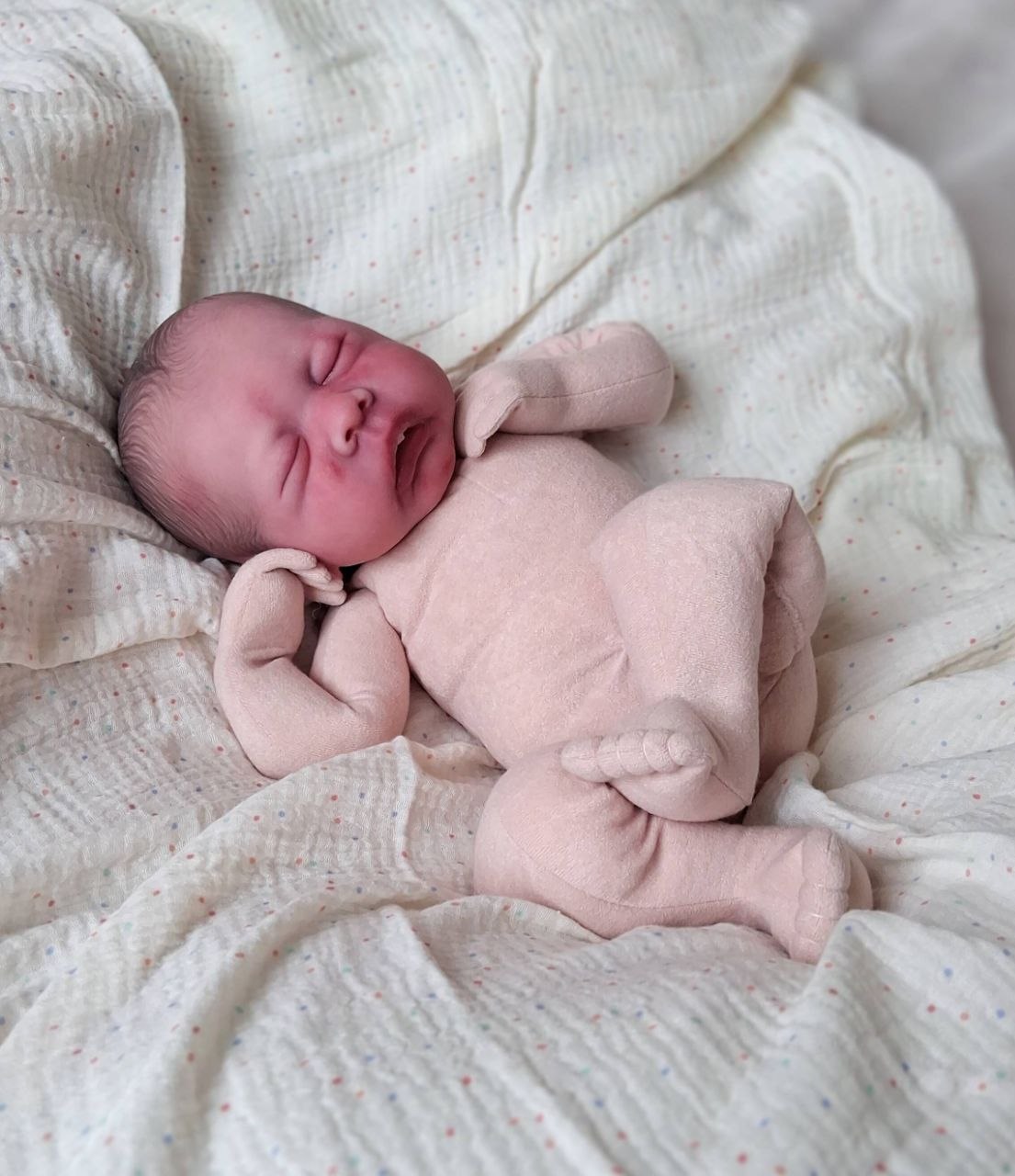 Silikon-Skulptur Vollcuddle Baby "Chelsy"
