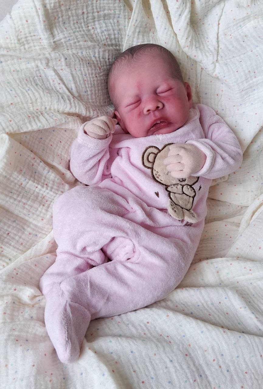 Silikon-Skulptur Vollcuddle Baby "Chelsy"