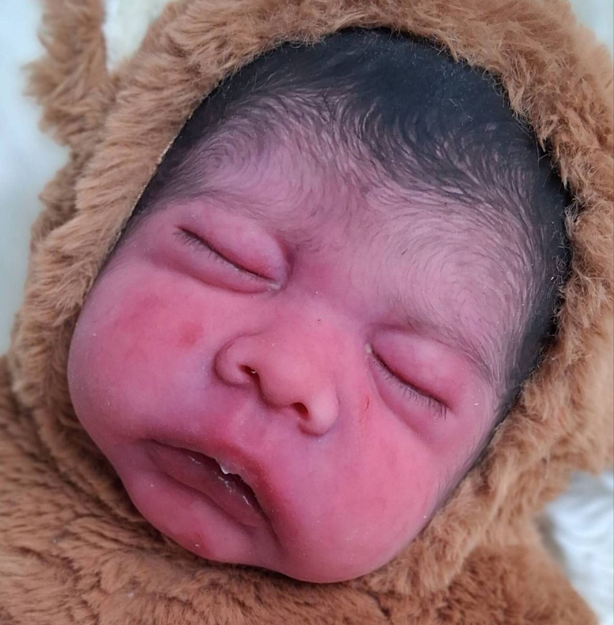 Silikon-Skulptur Vollcuddle Baby Inuit-OOAK