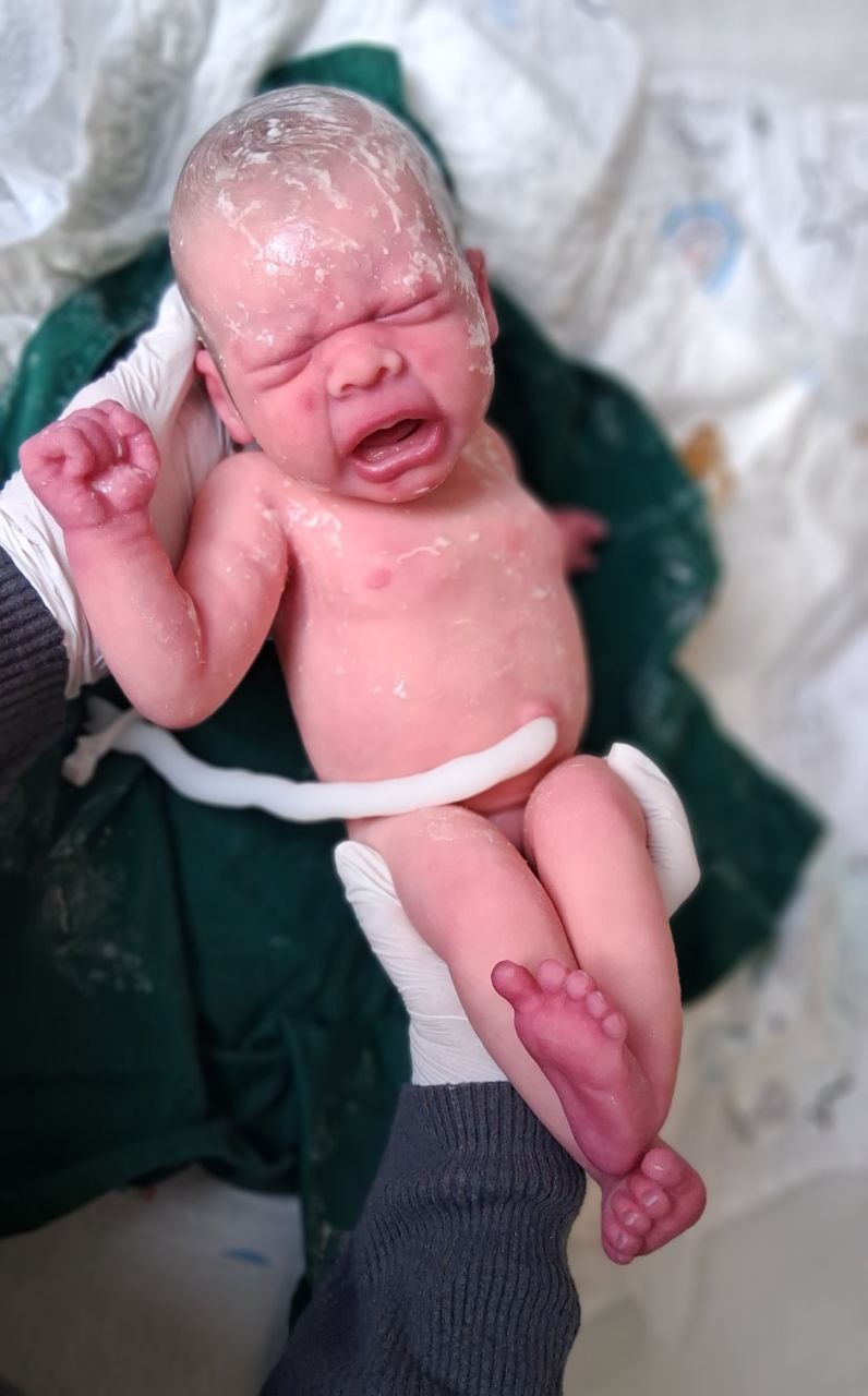 Silikon-Skulptur Vollkörper Baby "Eyda"