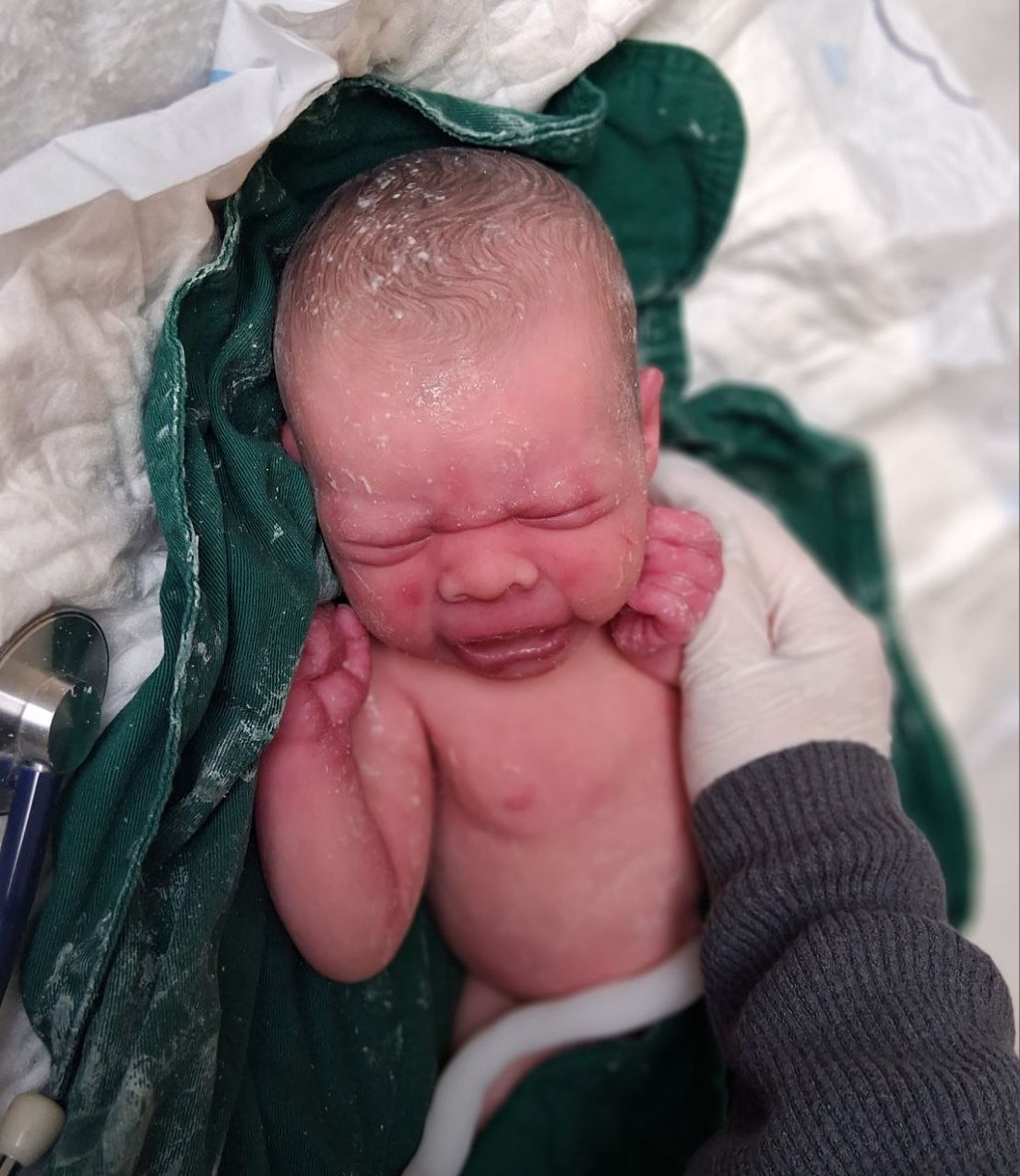 Silikon-Skulptur Vollkörper Baby "Eyda"
