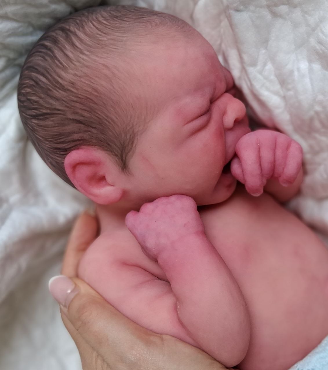 Silikon-Skulptur Vollkörper Baby "Eyda"