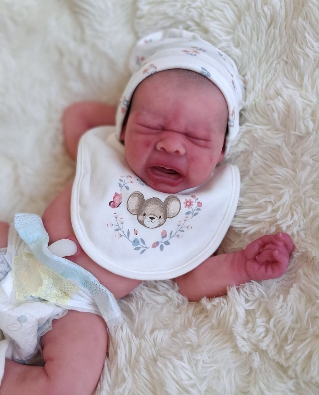 Silikon-Skulptur Vollkörper Baby "Eyda"