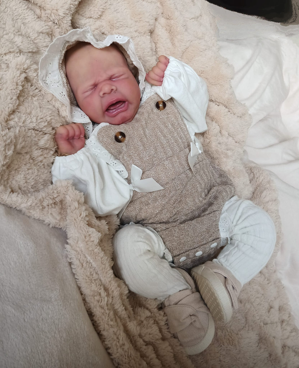 Silikon-Skulptur Cuddle Baby "Enni"