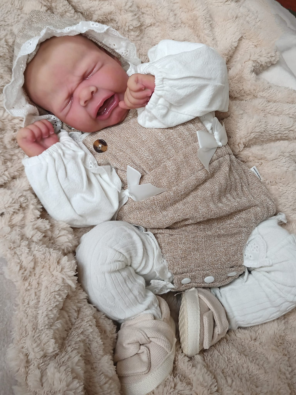 Silikon-Skulptur Cuddle Baby "Enni"