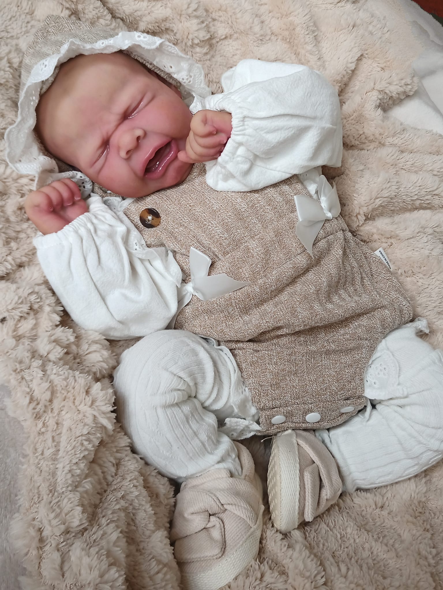 Silikon-Skulptur Cuddle Baby "Enni"